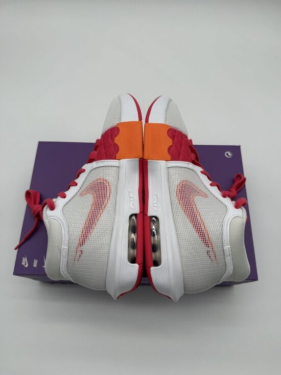 New Nike LeBron Witness VIII Shoes Men\'s Size 10.5 White Basketball FB2239 104 main image 5